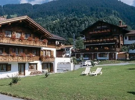 Silvapina Hotell 3*