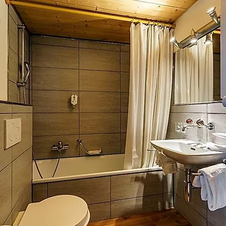 Silvapina 3*